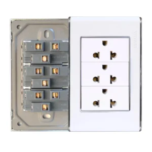 TOMA TRIPLE UNIVERSAL 2P+T "OPALUX" 15AMP LINEA ELEGANTE 10xCj/MASTER 100
